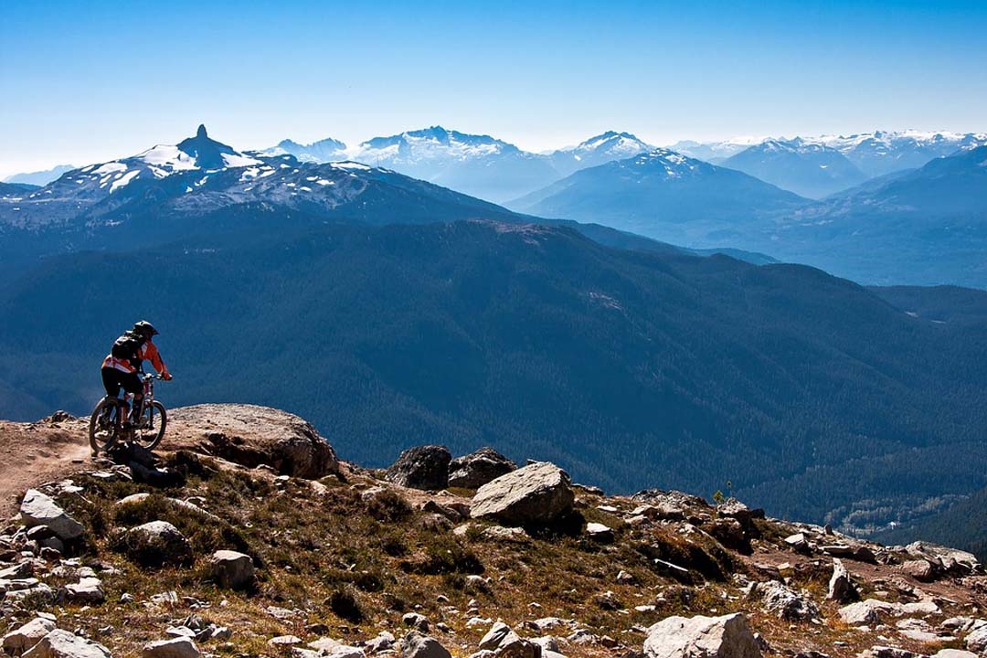 3 lugares ideales para practicar ciclismo de montaña en la Costa Blanca
