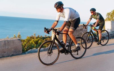 5 cualidades que deben cumplir tus prendas de ciclismo en verano
